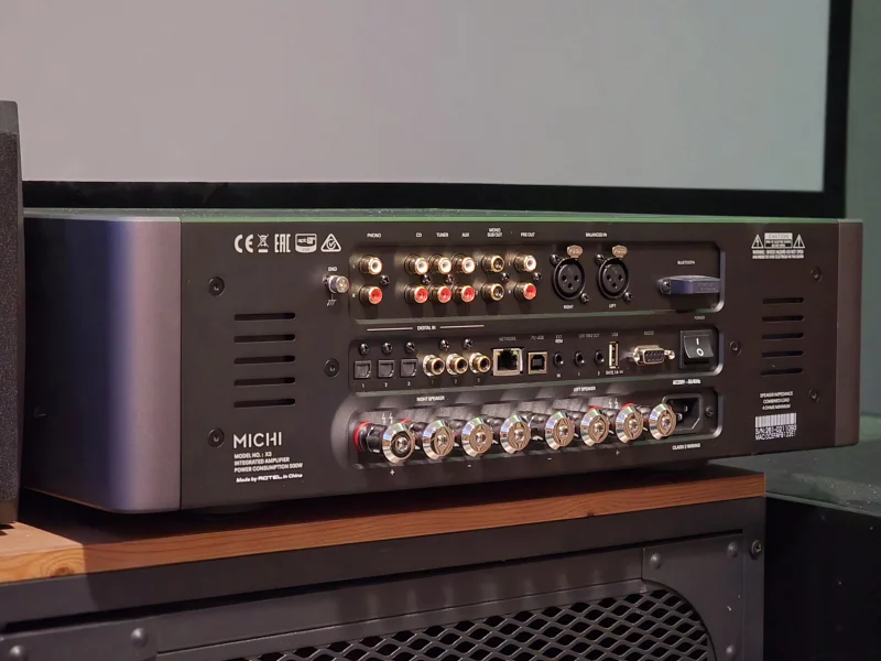 Rotel Michi X3 S1 - Bild 2 av 4
