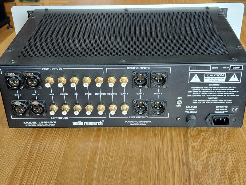 Audio Research LS16 MkII - Bild 2 av 2