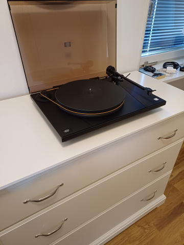 MOFI Ultradeck skivspelare