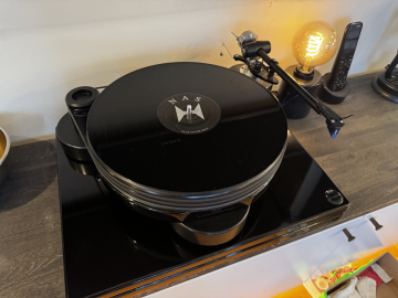 Nottingham Ace Spacedeck, Origin onyx, ortofon blue