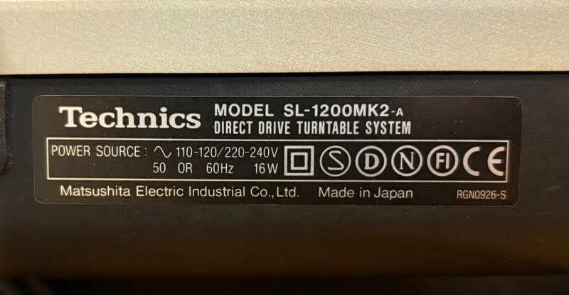 Technics SL-1200MK2 - Image 2 of 2