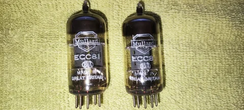 Matchat par Mullard ECC81/12AT7 fr&aring;n Blackburn-fabriken &aring;r 60!