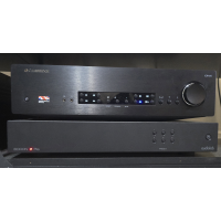 Cambridge cxa80 + audiolab 6000n bytes