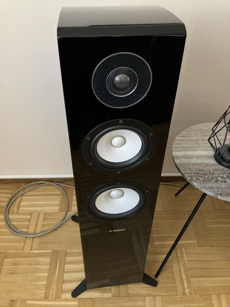 Yamaha NS-F700 & NS-C700 Yamaha NS-F700 & NS-C700 - Bild 4 av 6