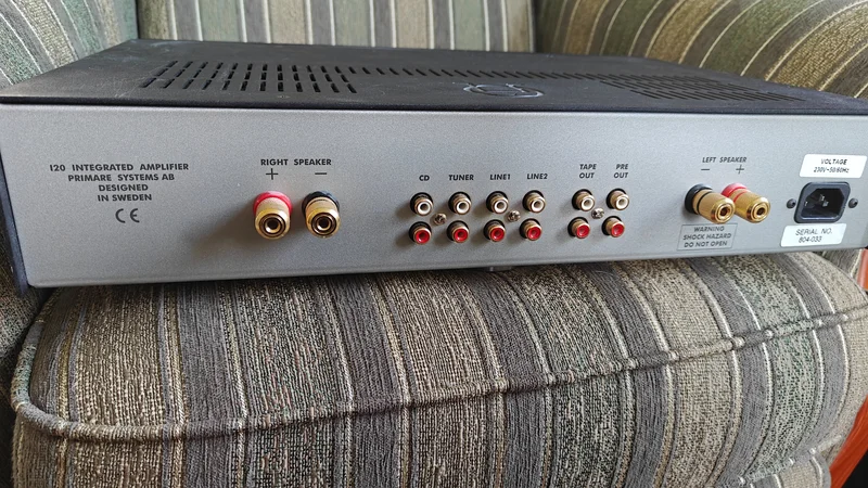Primare i20 dual mono  - Image 3 of 4