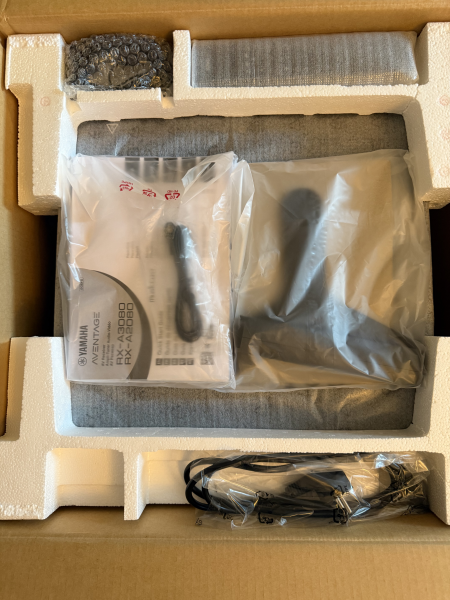 Yamaha RX-A2080 svart - Bild 3 av 3
