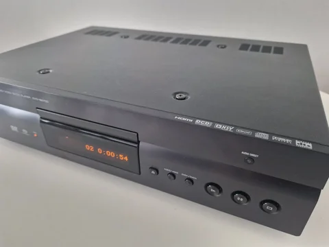 Yamaha DVD S2700