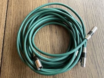 FURUTECH FA-220 XLR 5m med Rodium kontakter
