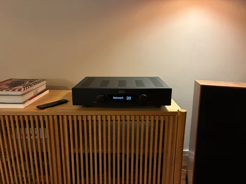 Hegel H90 – Stereoförstärkare med AirPlay