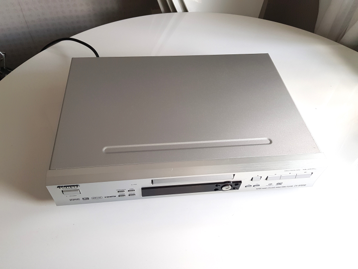Onkyo DV-SP504E SACD / DVD Spelare