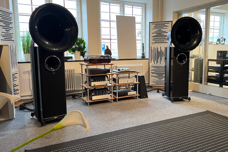 Avantgarde Acoustic Duo GT - G3 - Demoex - Bild 1 av 3