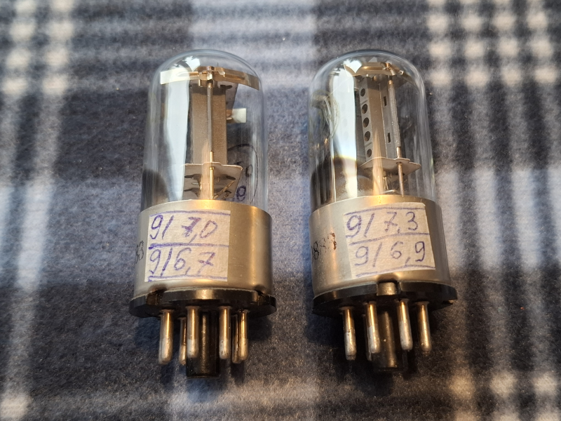 MELZ 6SN7 6H8C 1578 6N8S Holed Plates NOS Radiorör - Bild 3 av 6