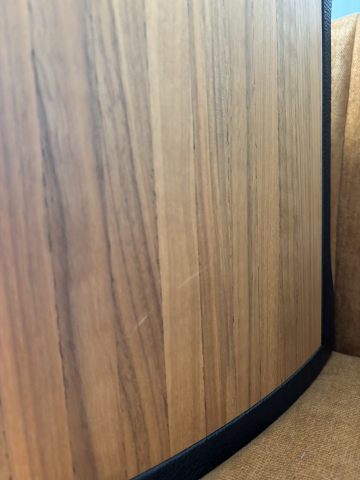 Sonus Faber Liuto Monitor inkl stativ och kabel.