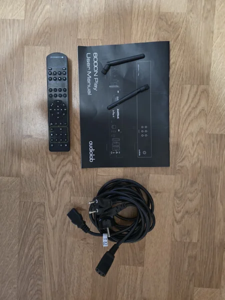 Cambridge cxa80 + audiolab 6000n bytes  mot f&ouml;rsteg  - Bild 4 av 5