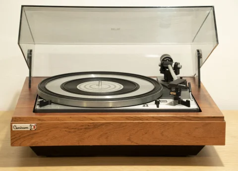 Dual 1209 Idler-Drive Automatic Turntable (1970-1971)