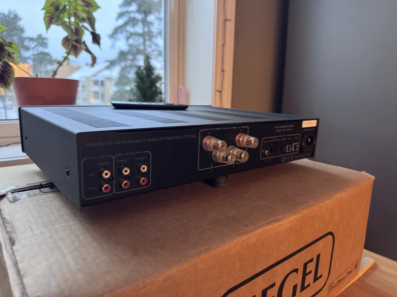 Hegel H90 med innebygd DAC og streamer - Bild 6 av 12
