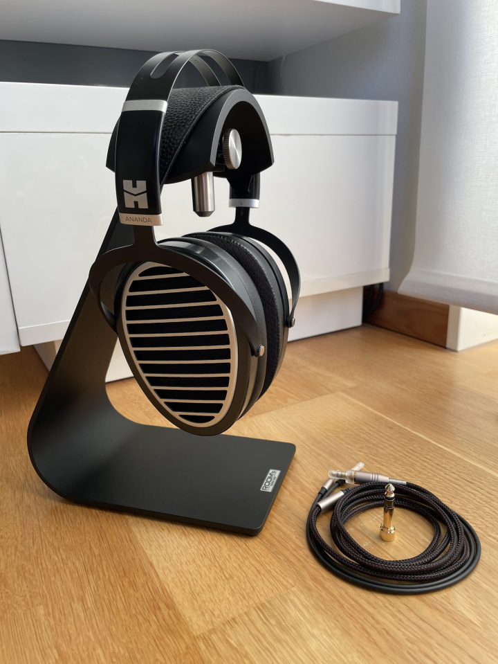 HiFiMAN Ananda Stealth V2