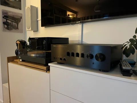 Yamaha A-S500 bytes mot en Cyrus f&ouml;rst&auml;rkare