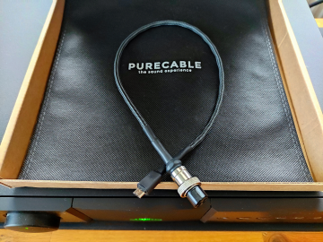 DC kabel GX16-4 > Micro USB