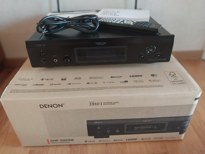 Denon DNP-2000NE