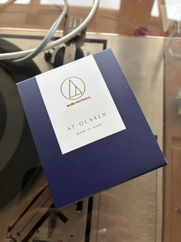 MC-pickup Audio Technica AT-OC9XEN Guld MC-pickup Audio Technica AT-OC9XEN Guld - Bilde 4 av 8