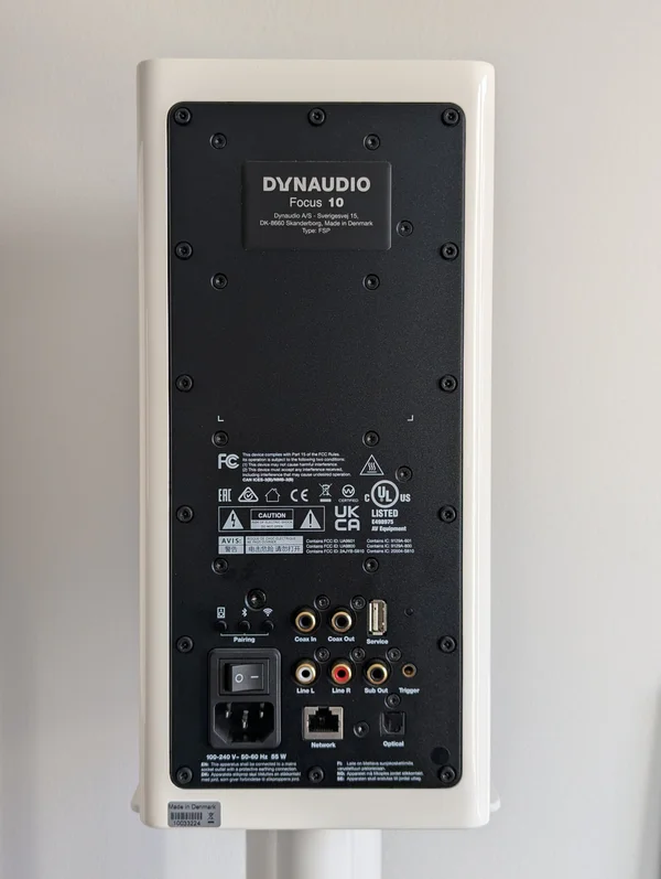 Dynaudio Focus 10 &ndash; aktiva h&ouml;gtalare &ndash; vit &ndash; Dirac - Bild 8 av 8