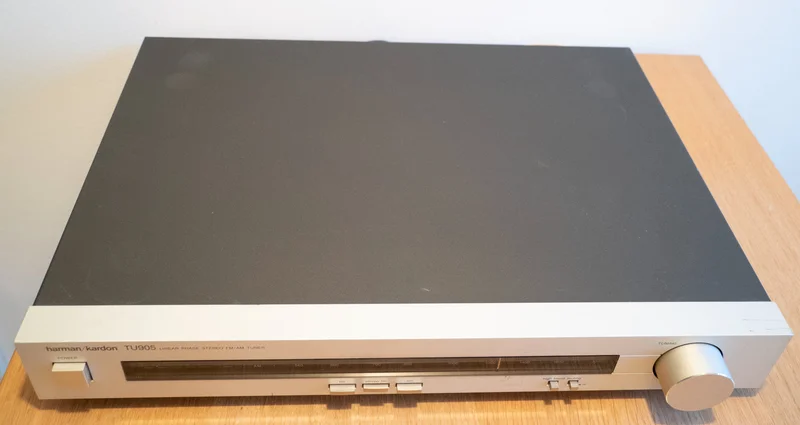 Harman Kardon TU905 Linear Phase Stereo FM/AM Tuner (1985-86) - Bild 3 av 6