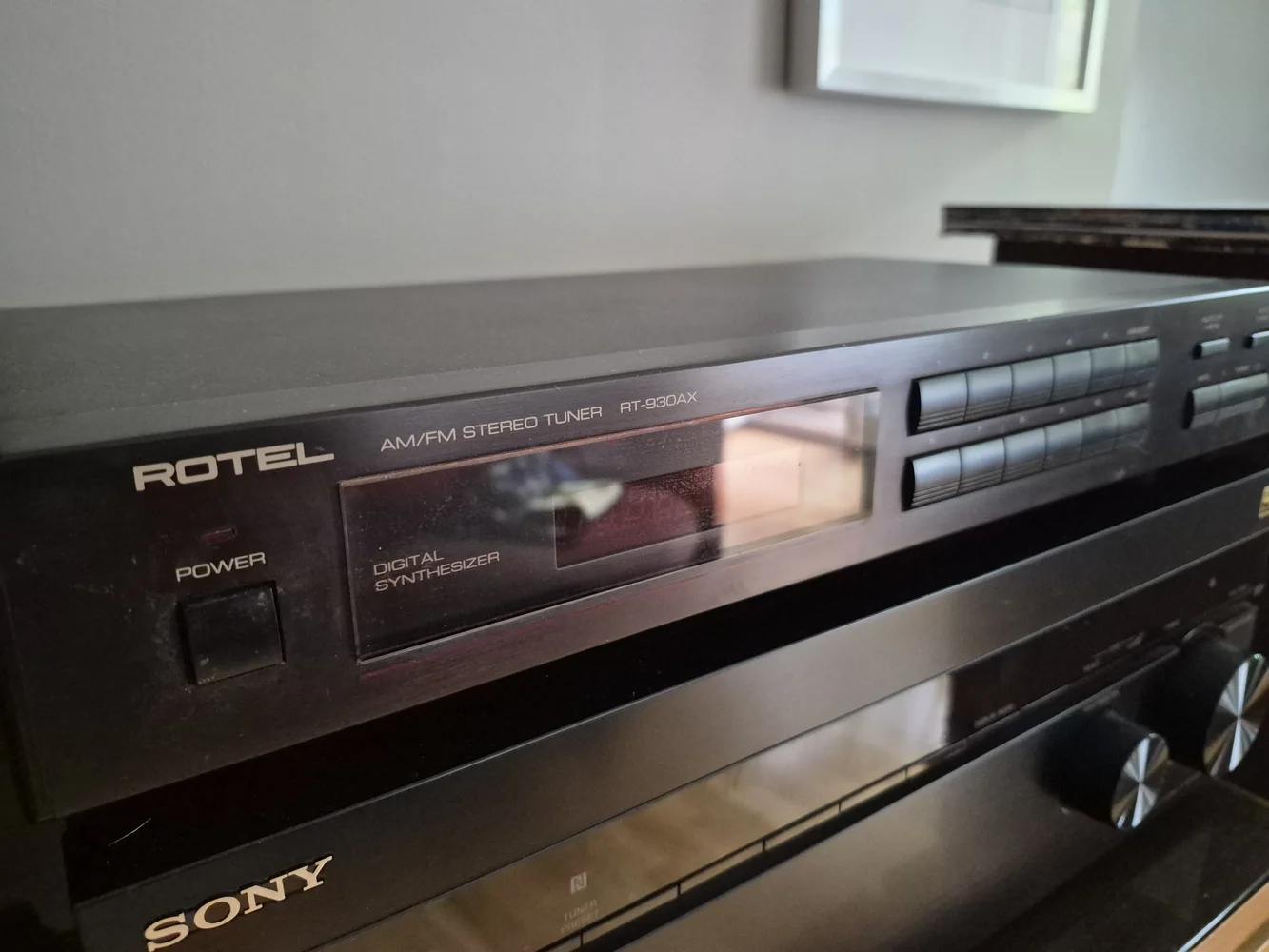 Rotel RT-930AX