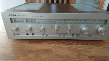 Yamaha CR-620 receiver