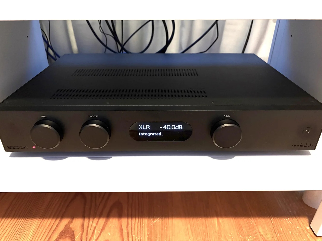 Audiolab 8300A - Integrerad förstärkare