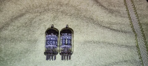 Matchat par Philips miniwatt ECC 83 60 talet! Från min ... Matchat par Philips miniwatt ECC 83 60 talet! Från min ...