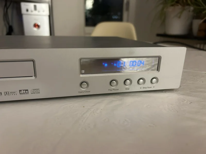 Cambridge Audio DVD89 - Bild 2 av 7