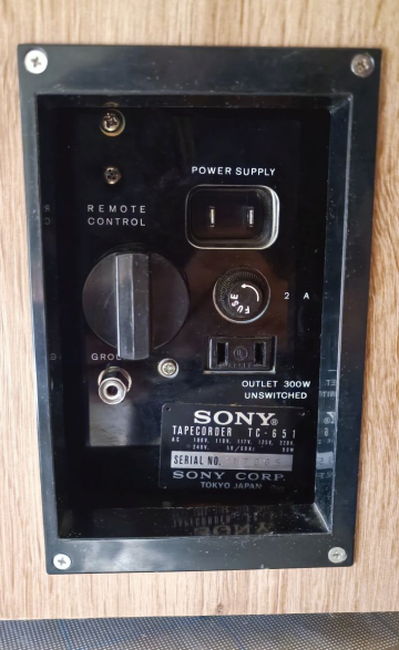 Sony TC-651