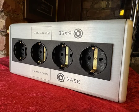 Nordost QRT QBase QB4 MkII