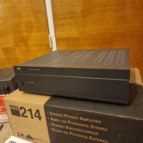 NAD 1000 &amp; 214 - Bild 5 av 7