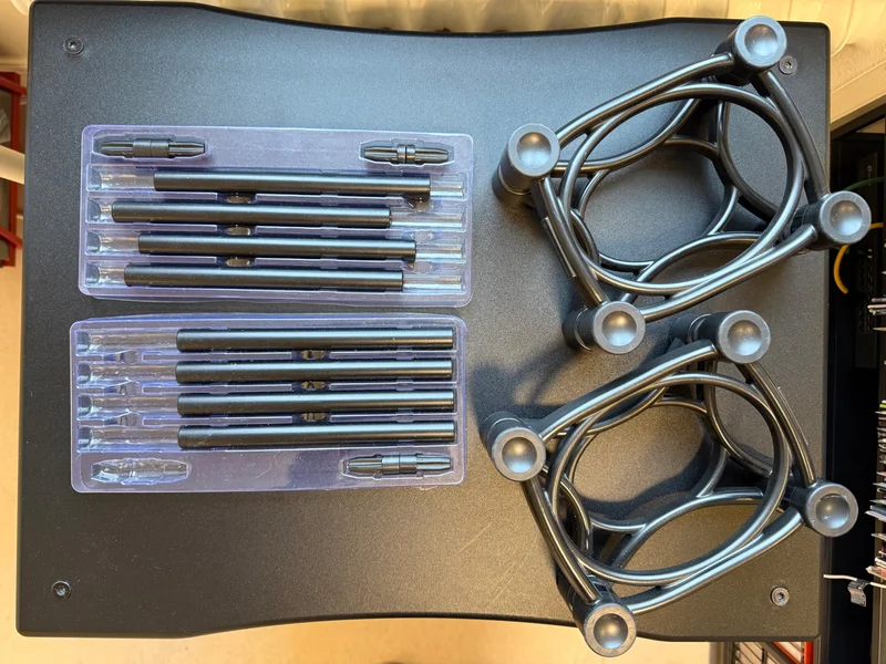 IsoAcoustics ISO-155 h&ouml;gtalarstativ - Bild 2 av 2