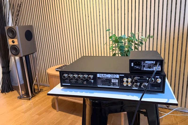 Naim NAC 282 &amp; NAPSC - Begagnat f&ouml;rsteg - Bild 3 av 4