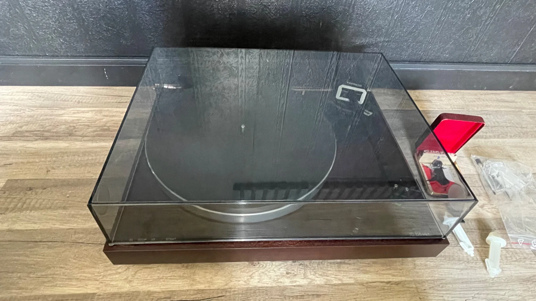 Thorens TD 320 MK ll