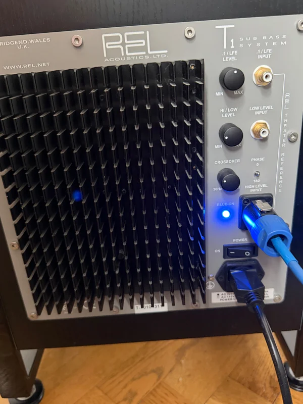 REL T1 &ndash; mycket lite anv&auml;nd - Bild 2 av 5