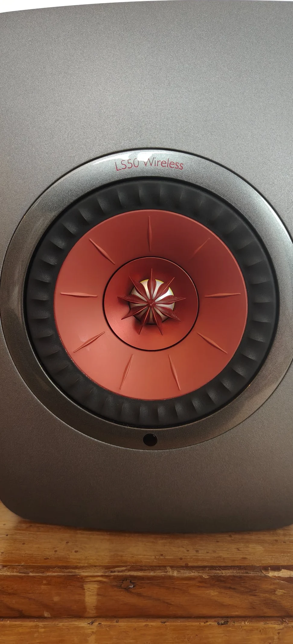 KEF LS50 Wirless - Bild 2 av 4