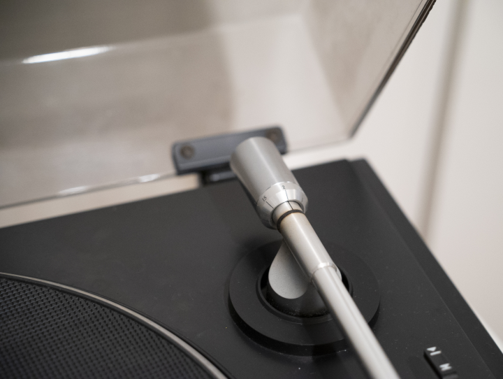 Sonab 85S 2-Speed Belt-Drive Turntable