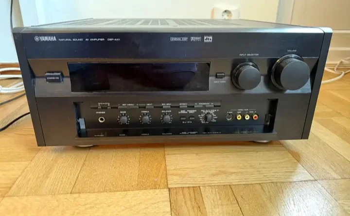 Yamaha Yamaha - Bild 1 av 1