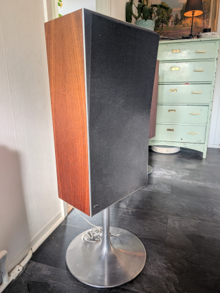 Bang Olufsen Beovox M70 med originalstativ 