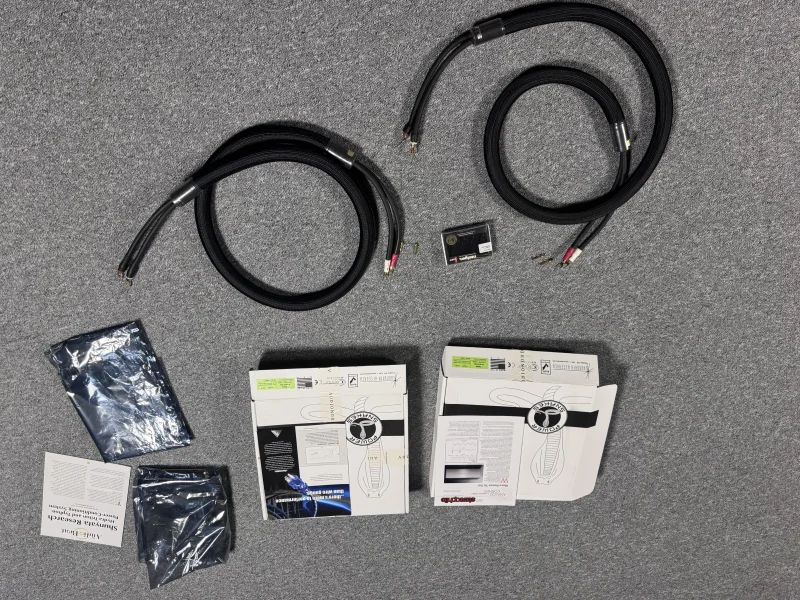 Shunyata Anaconda Högtalarkablar, 2 meters. Shunyata Anaconda Högtalarkablar, 2 meters. - Bild 2 av 5