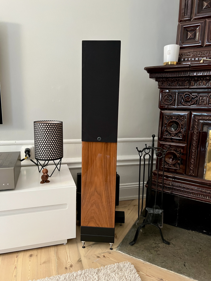 Wilson Benesch Square 5