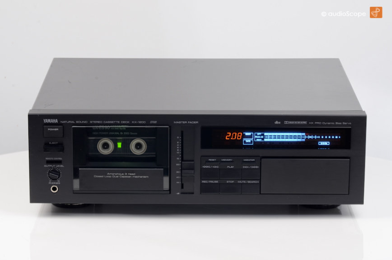 Yamaha KX1200 köpes - Bild 1 av 1