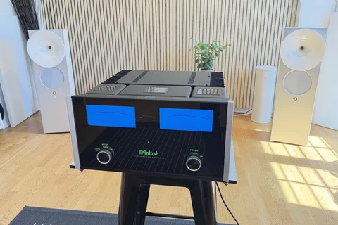 McIntosh MC302 - Begagnat slutsteg