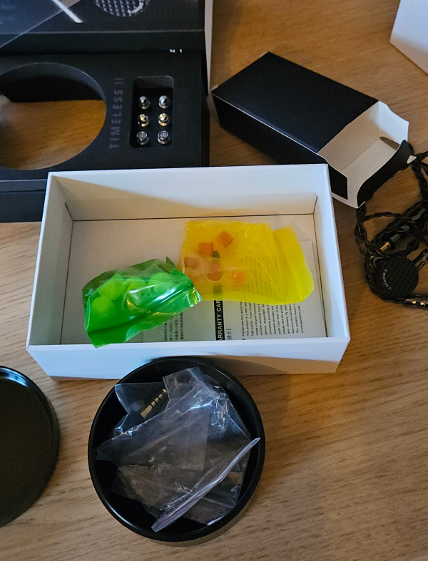 In-ear hörlurar, 7HZ Timeless II - Bild 4 av 5