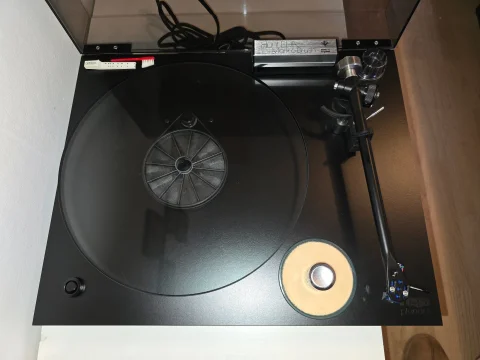 Rega Planar 3 med RB300 tonarm - Knappt använd, helt or...