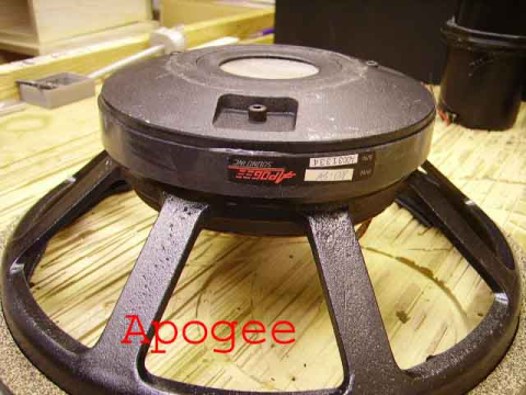 1st.   Apogee 15 tum´s utan membran  